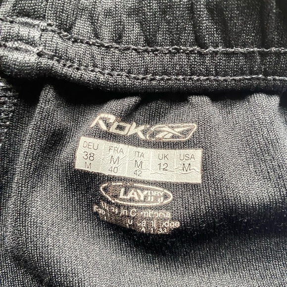 Reebok athletic shorts. Size medium. Black. - Picture 4 of 6